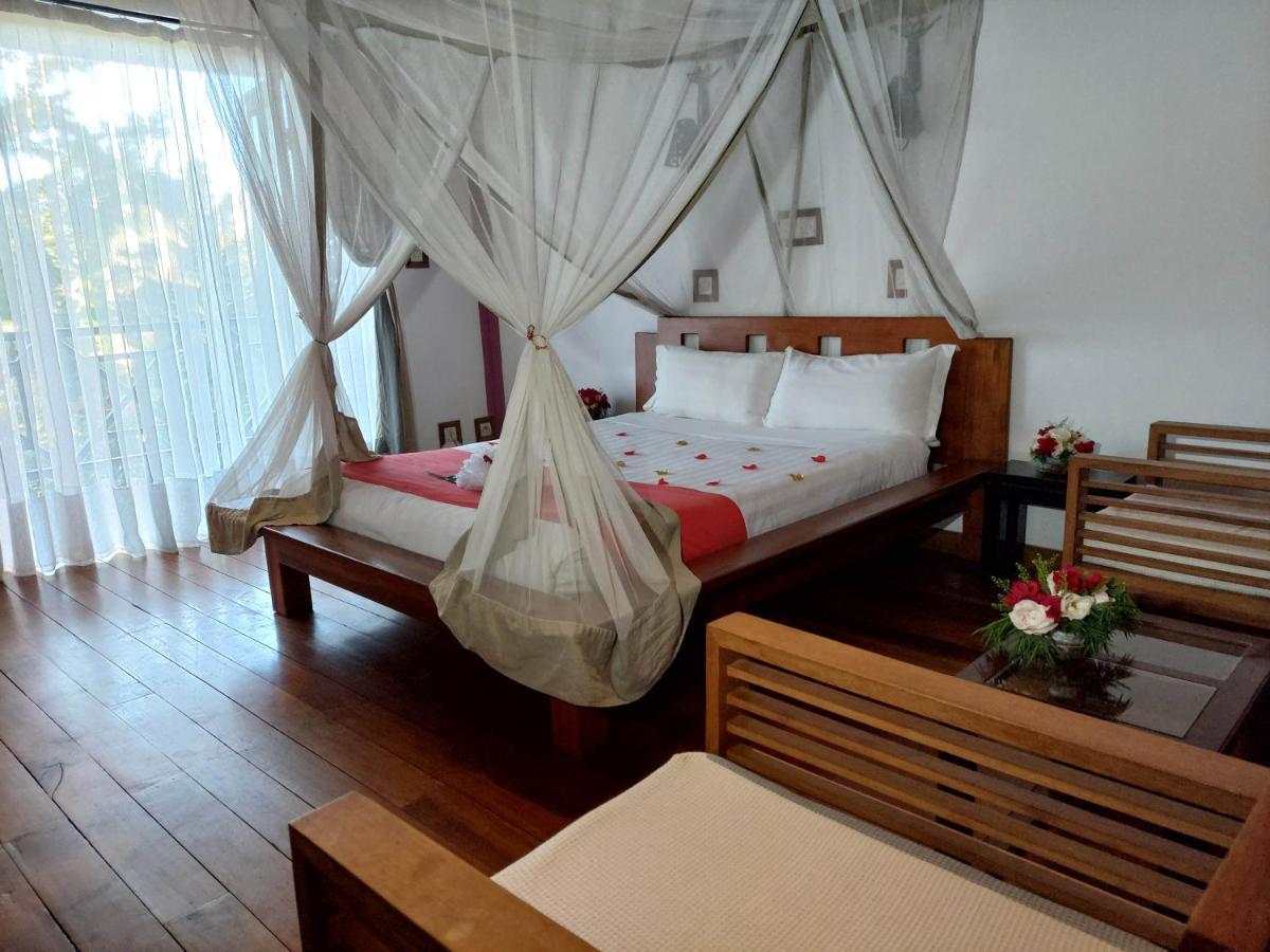 Island Continent Hotel Ivato Airport Kültér fotó